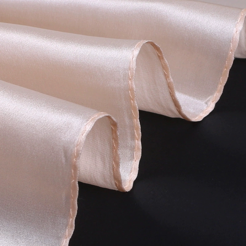 Sciarpa quadrata in seta di ge - Silk Neck Scarf recensione e prezzo